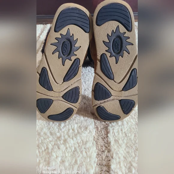 UGG Whitley Moccasin Boots Chestnut Suede Leather Tall Size 9 - Picture 5 of 7